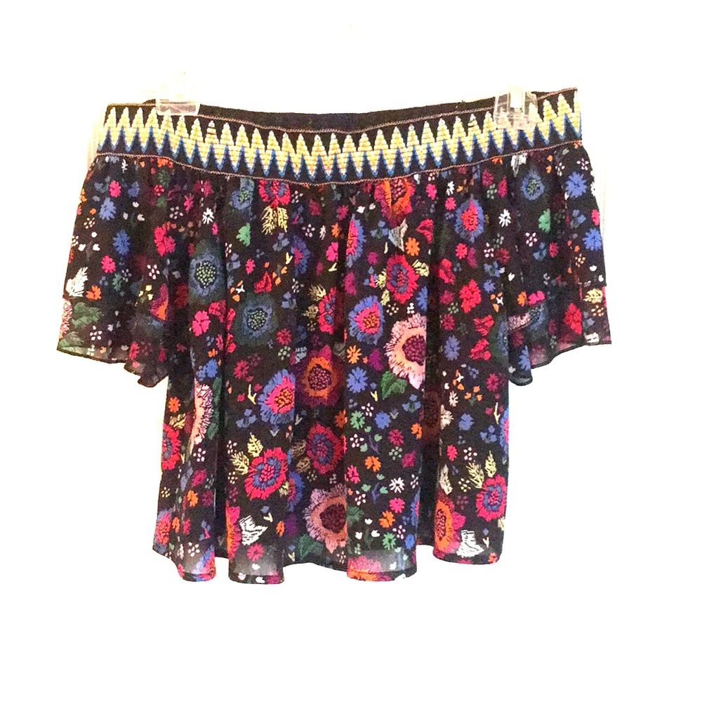 Strapless top